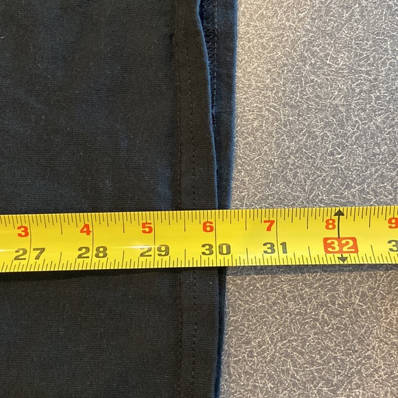 “When guns are outlawed I will be an outlaw” t-shirt; Size 2XL - Picture 5 of 6